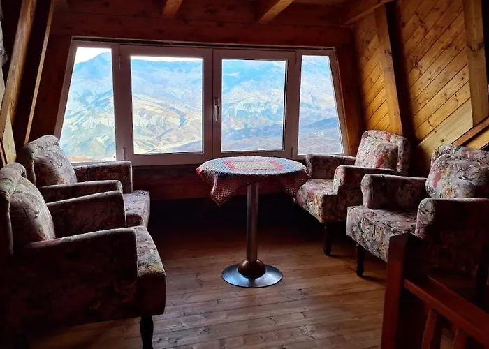 Tomorrow Apartament Ujanik